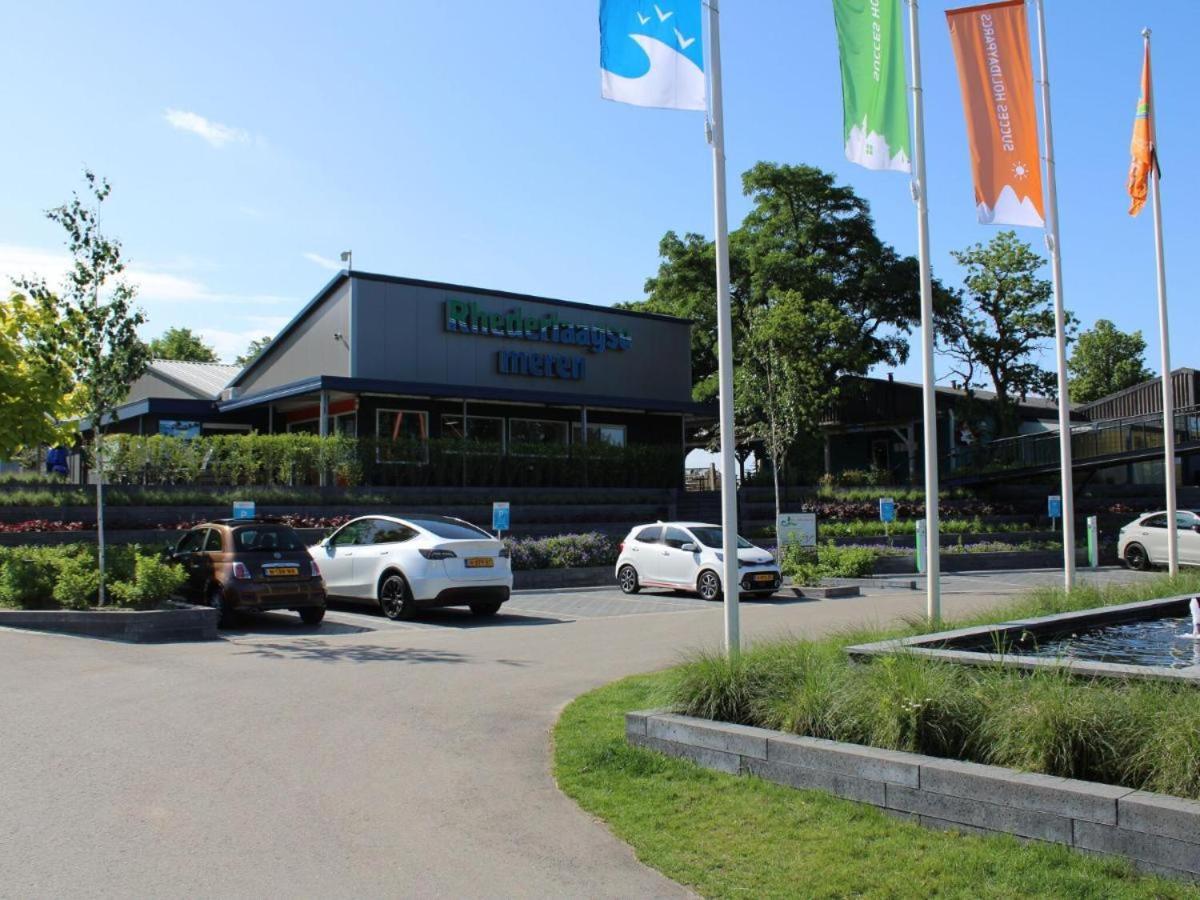 Vakantiehuis Met Vijverzicht Lathum Esterno foto
